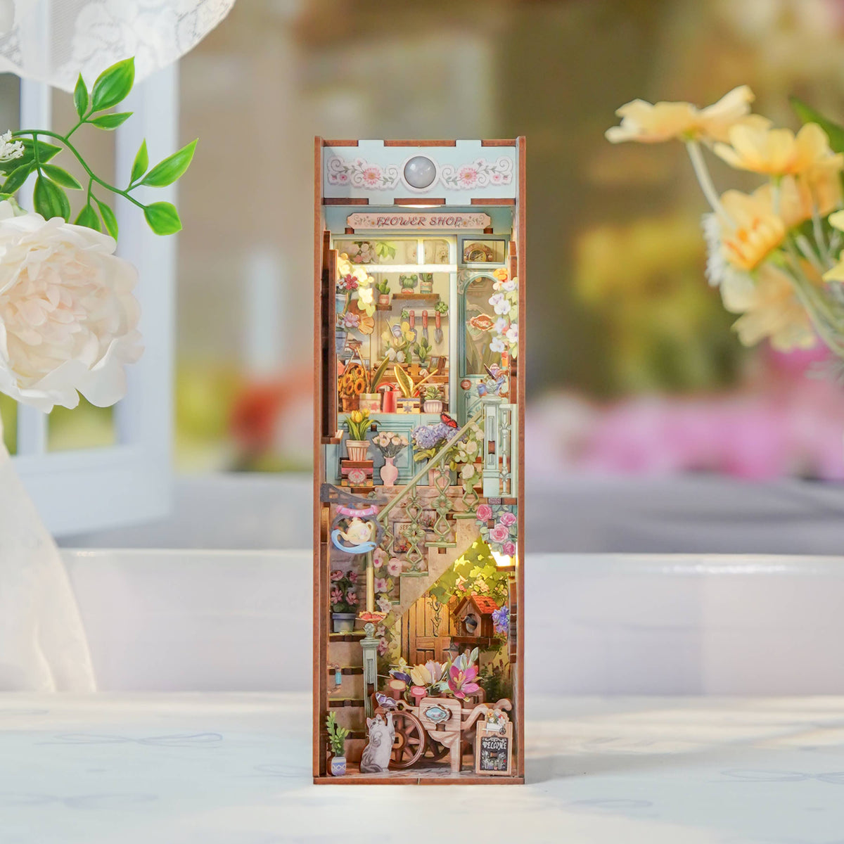 DIY Book Nook Kit: Flower Shop